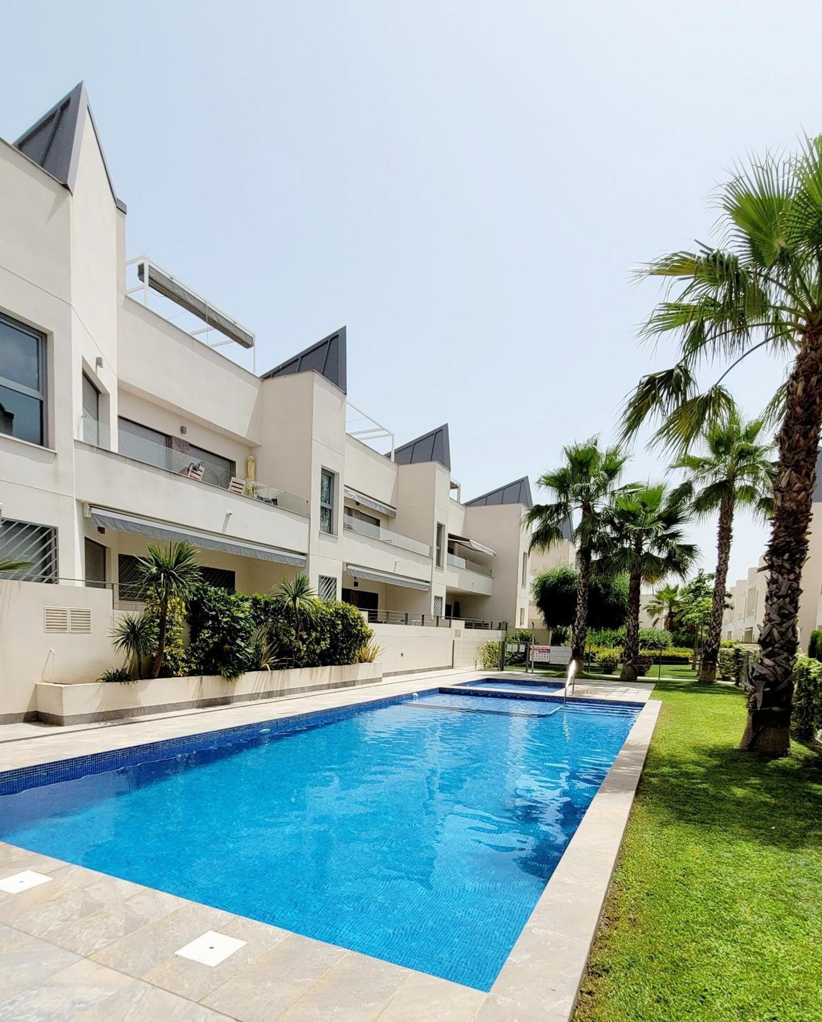 Pmt01 - Modern, Luxury With Heated Pool Apartment ตอร์เรเวียคา ภายนอก รูปภาพ